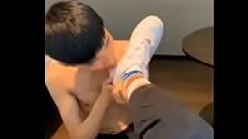 โม๊คควย แหย่รูตูด เอาตูดเกย์ เลียหัวควย เลียตูด