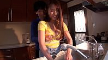 โป๊ญี่ปุ่น เอวี เลียรูหี เย็ดหีครูสอนพิเศษ เย็ดรอบบ้าน